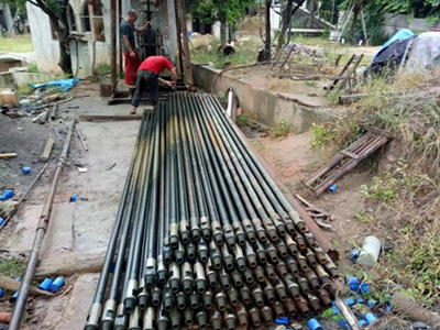 ���ذ���